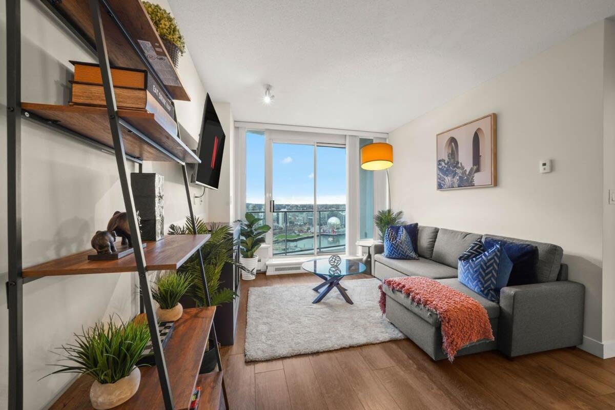 Dazzling Condo By Stadium Downtown With Free Parking バンクーバー エクステリア 写真