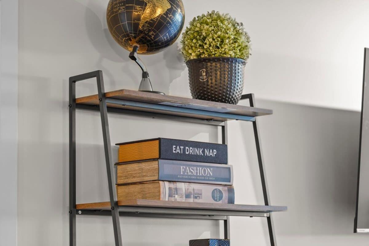 Dazzling Condo By Stadium Downtown With Free Parking バンクーバー エクステリア 写真
