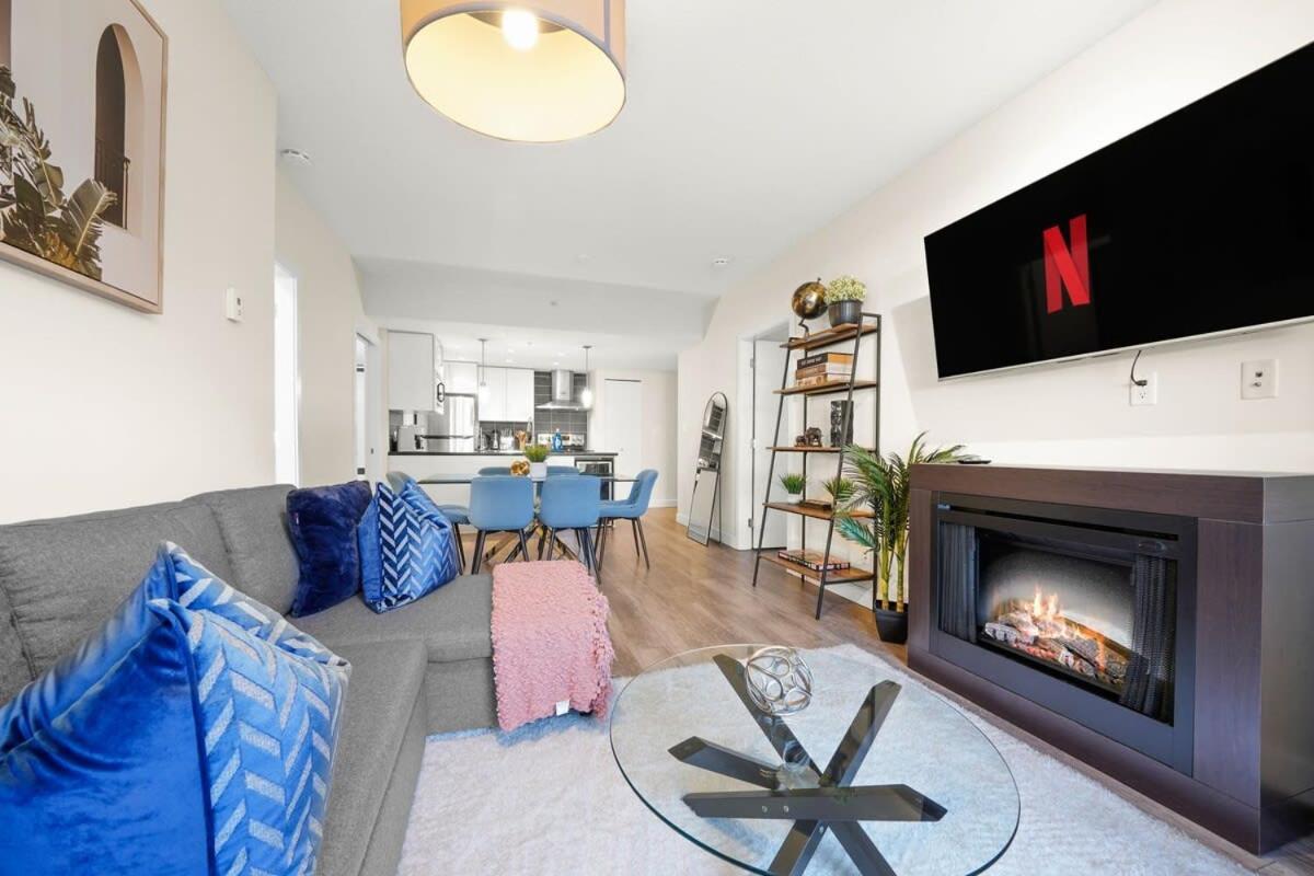 Dazzling Condo By Stadium Downtown With Free Parking バンクーバー エクステリア 写真